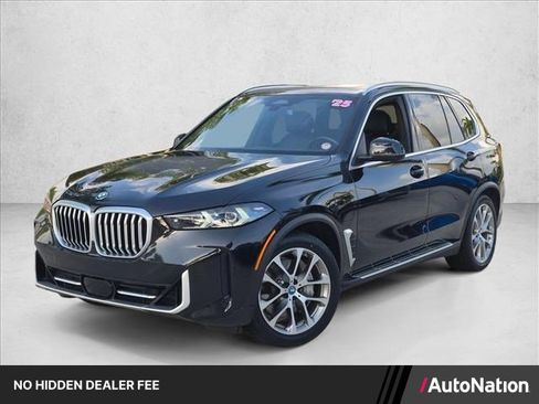 Used 2025 BMW X5 xDrive50e AWD/4WD image 1