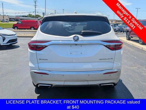 Used 2018 Buick Enclave Premium w/ Experience Buick Package FWD image 7