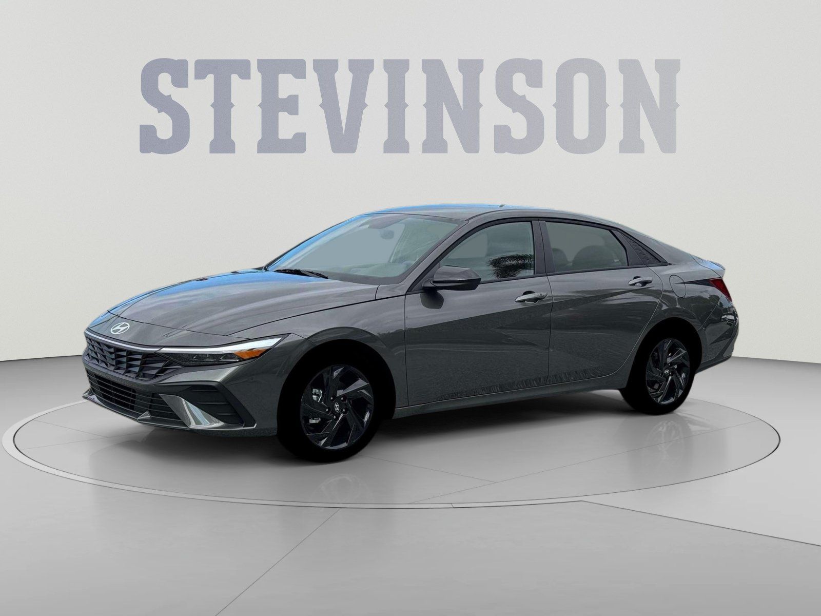 Used 2026 Hyundai Elantra Sport FWD image 2