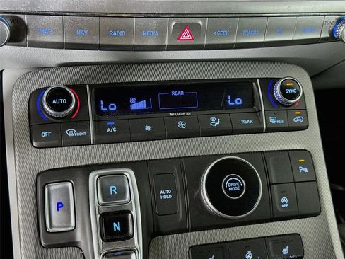 Used 2022 Hyundai Palisade SEL w/ 8P Bench Seat Package FWD image 19