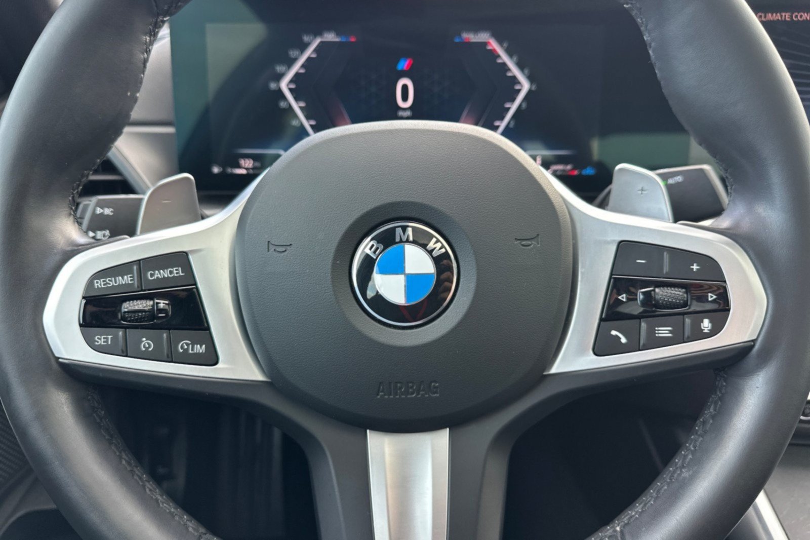 Used 2024 BMW 330i Sedan w/ M Sport Package RWD image 21