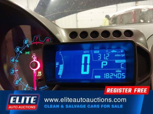 Used 2013 Chevrolet Sonic LT image 14