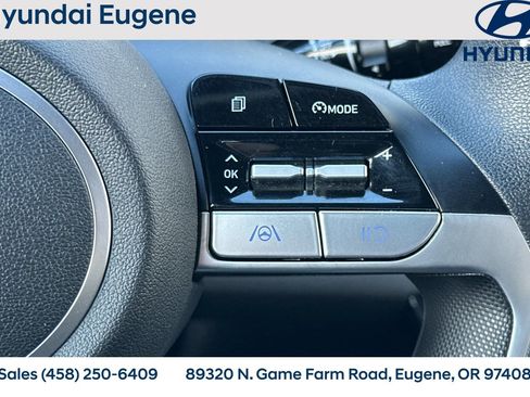 Used 2023 Hyundai Elantra SEL image 29