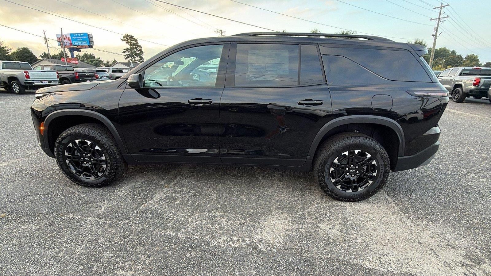 New 2027 Chevrolet Traverse Z71 AWD/4WD image 11