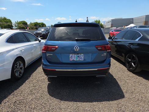 Used 2018 Volkswagen Tiguan SE AWD/4WD image 4