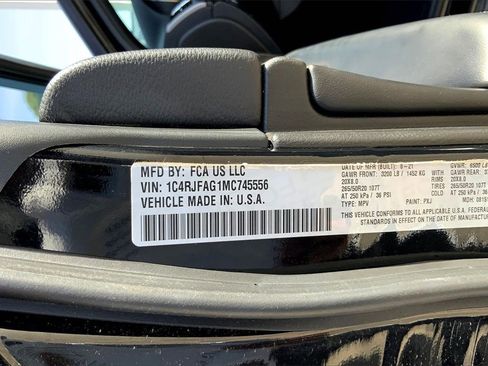 Used 2021 Jeep Grand Cherokee Freedom Edition image 19