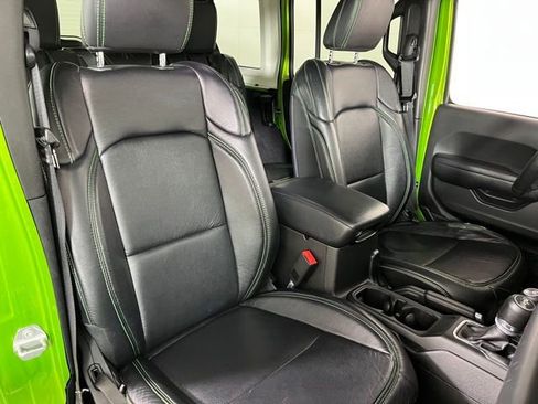 Used 2018 Jeep Wrangler Unlimited Sport S image 42