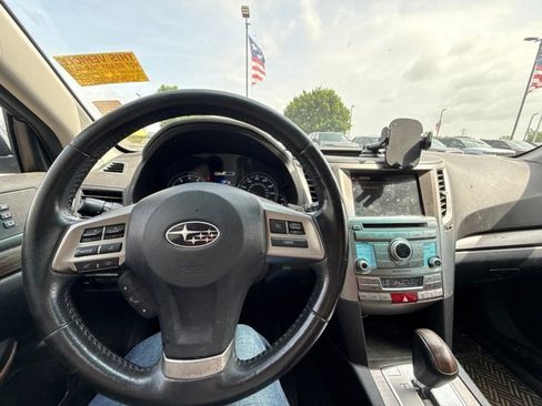 Used 2013 Subaru Outback 3.6R Limited AWD/4WD image 16