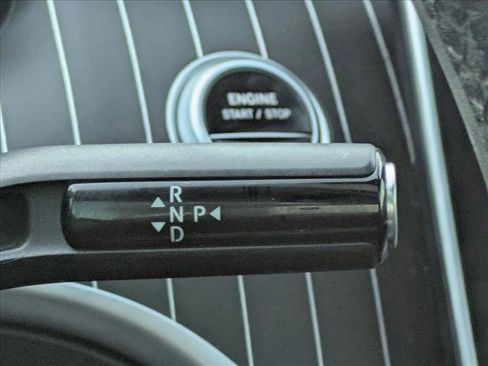 Used 2022 Mercedes-Benz C 300 Sedan image 12