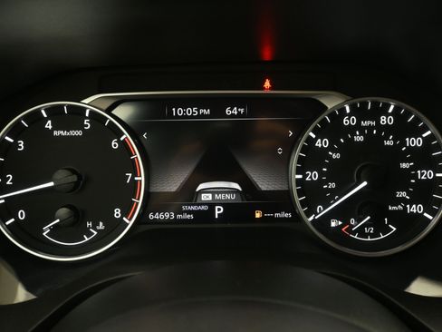 Used 2023 Nissan Rogue SV image 14