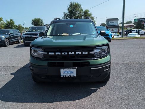 Used 2024 Ford Bronco Sport Outer Banks w/ Tech Package AWD/4WD image 2