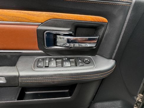 Used 2018 RAM 2500 Longhorn w/ Snow Chief Group image 21