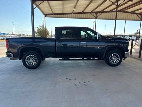 Used 2024 Chevrolet Silverado 2500 LTZ w/ LTZ Premium Texas Edition AWD/4WD image 9
