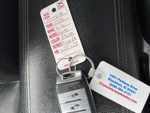 Used 2016 Kia Forte Koup EX w/ EX Premium Package image 44