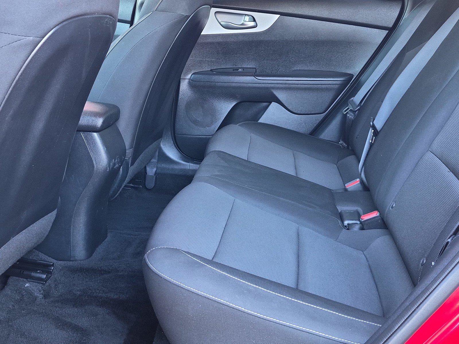 Used 2024 Kia Forte LXS w/ LXS Technology Package FWD image 16