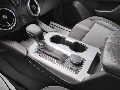 Used 2024 Chevrolet Blazer LT w/ Convenience Package FWD image 21