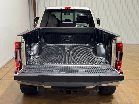 Used 2017 Ford F350 Lariat w/ Lariat Ultimate Package image 46