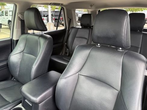 Used 2019 Toyota 4Runner Limited RWD image 13