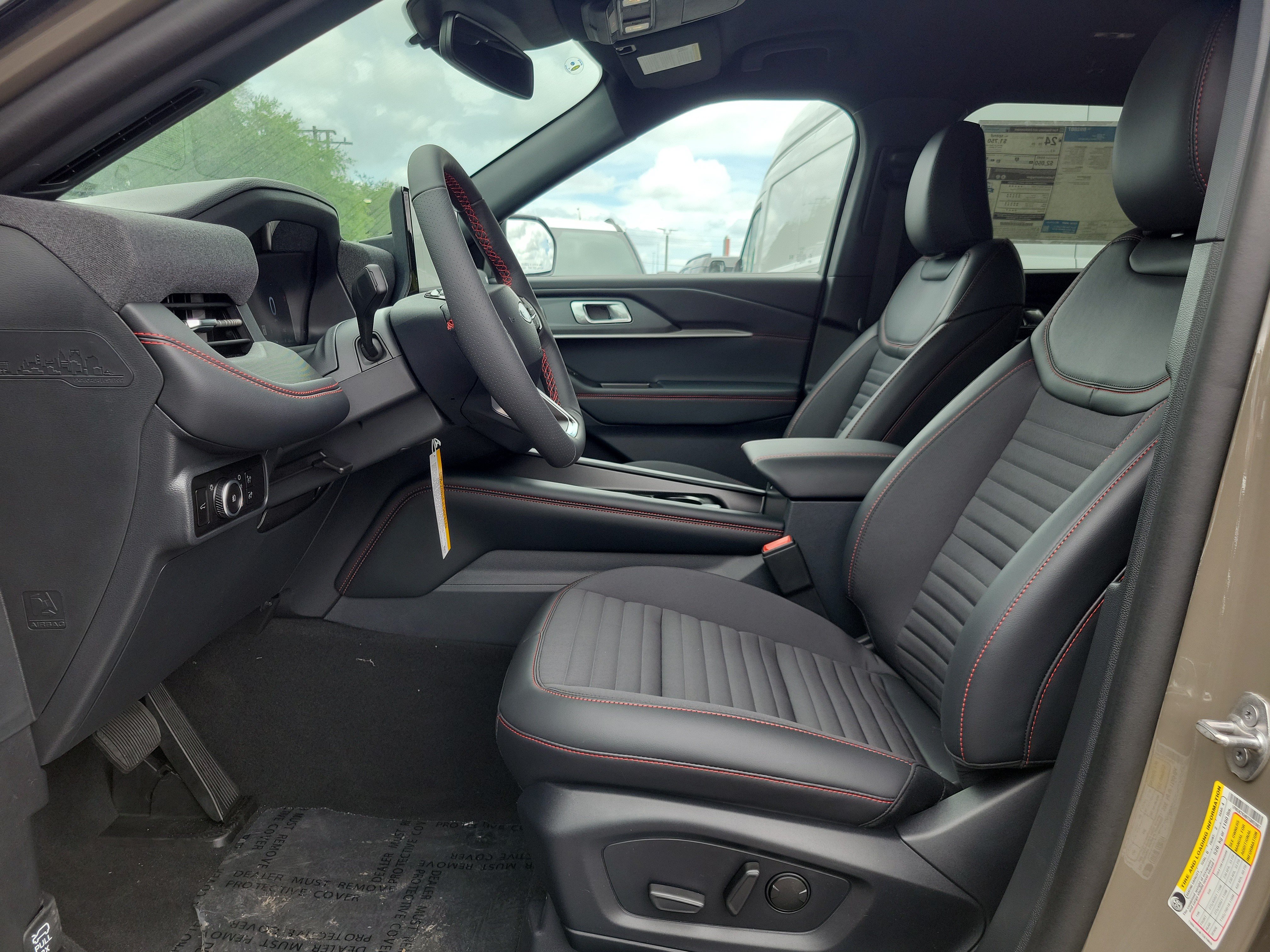 New 2026 Ford Explorer ST-Line w/ ST-Line Street Pack RWD image 17