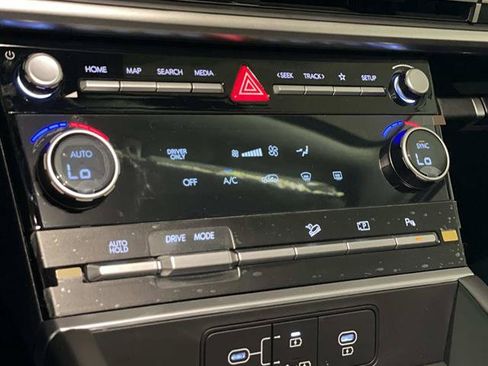 New 2026 Hyundai Santa Fe SE FWD image 15