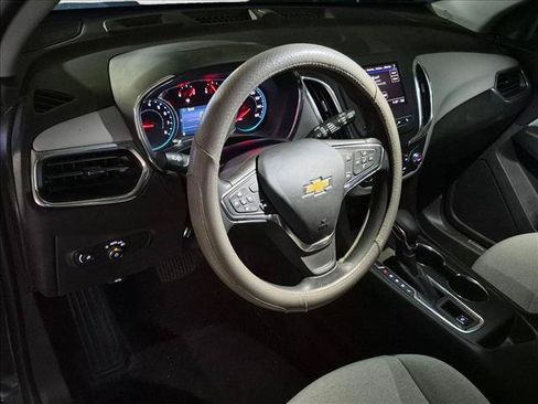 Used 2024 Chevrolet Equinox LS w/ LS Convenience Package FWD image 12