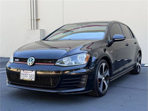 Used 2016 Volkswagen GTI S FWD image 20