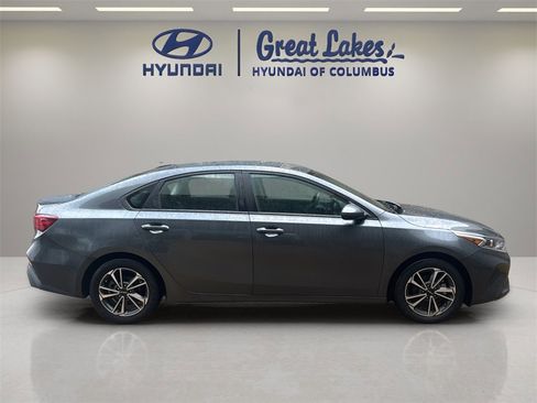Used 2024 Kia Forte LXS image 6