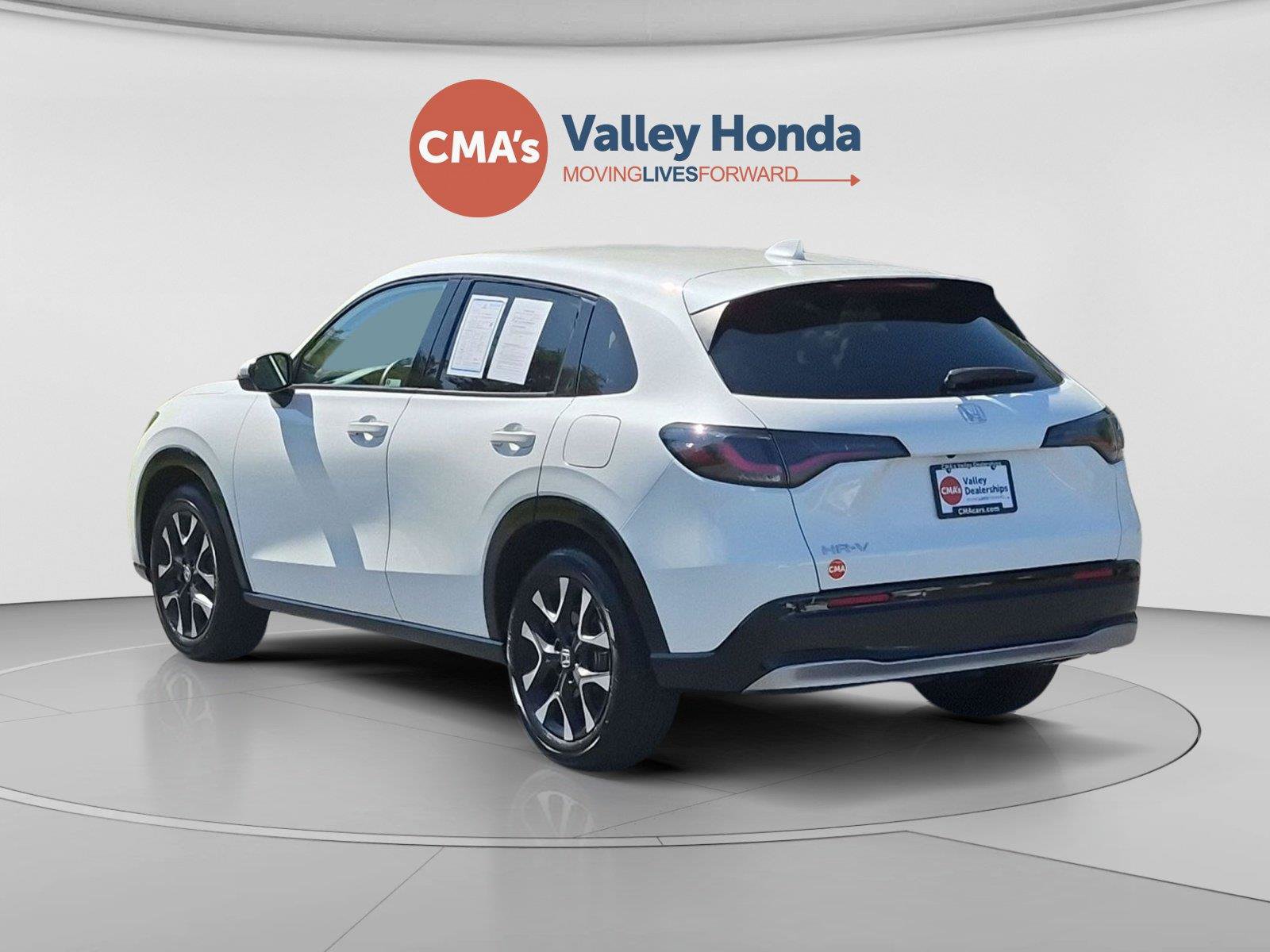 Certified 2026 Honda HR-V EX-L image 3