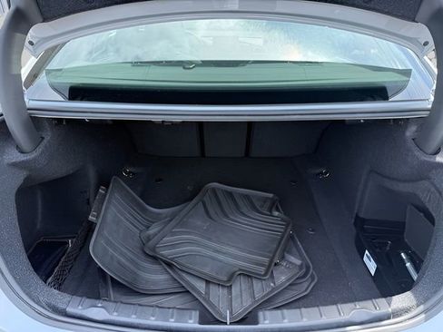 Used 2017 BMW 330i xDrive Sedan image 7