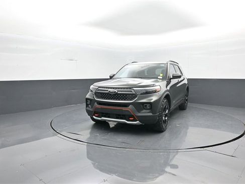 Certified 2021 Ford Explorer Timberline image 3