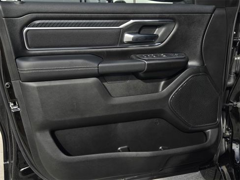 New 2026 RAM 1500 4x4 Crew Cab image 16