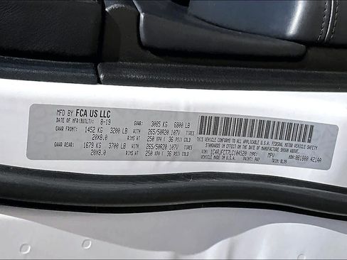 Used 2020 Jeep Grand Cherokee High Altitude AWD/4WD image 29