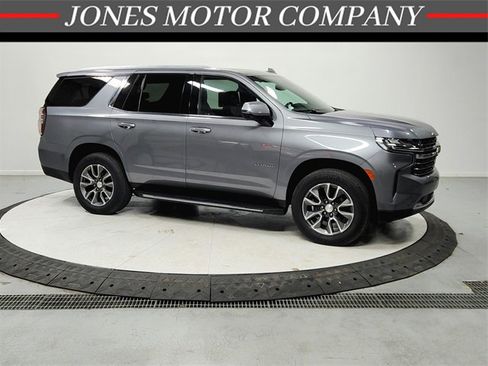 Used 2021 Chevrolet Tahoe LT w/ LT Signature Plus Package image 1