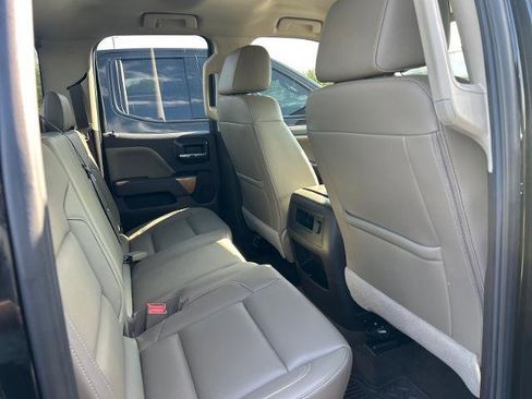 Used 2018 Chevrolet Silverado 1500 LTZ w/ Sport Package AWD/4WD image 8