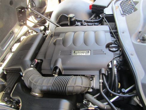 Used 2007 Pontiac Solstice Convertible w/ Premium Package image 9