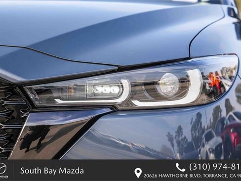 New 2025 MAZDA CX-5 Carbon Edition image 4