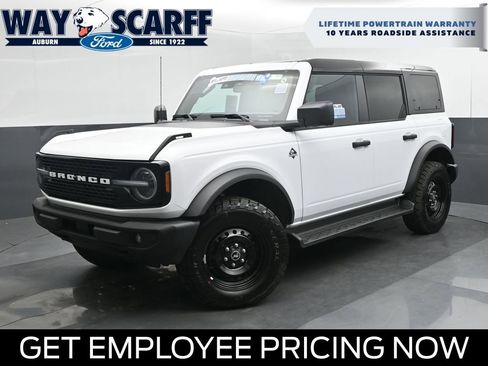 New 2026 Ford Bronco Outer Banks AWD/4WD image 1