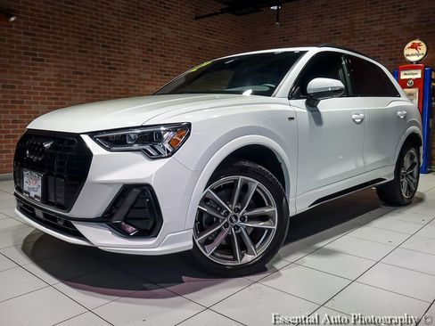 Used 2022 Audi Q3 2.0T Premium Plus AWD/4WD image 2