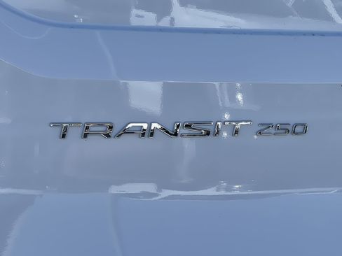 New 2025 Ford Transit 250 148 Medium Roof image 8