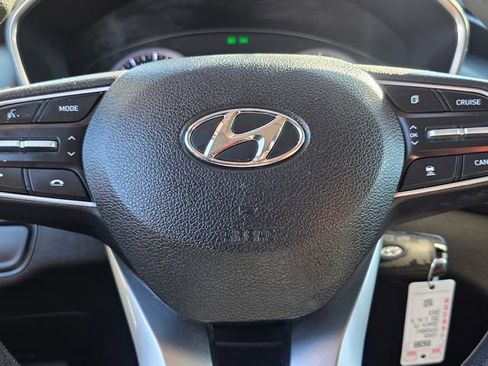 Used 2020 Hyundai Santa Fe SE image 24