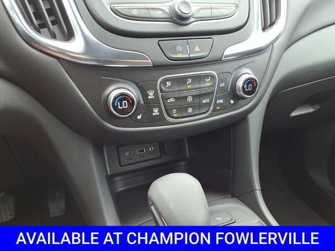 Used 2024 Chevrolet Equinox LT FWD image 23