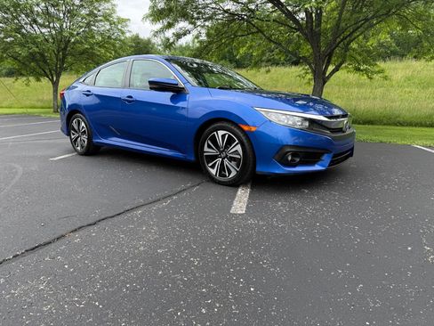 Used 2016 Honda Civic EX-L image 1