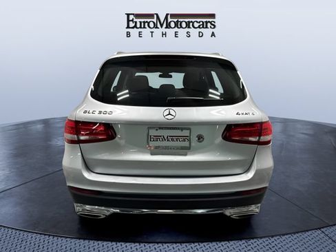 Used 2016 Mercedes-Benz GLC 300 4MATIC image 4