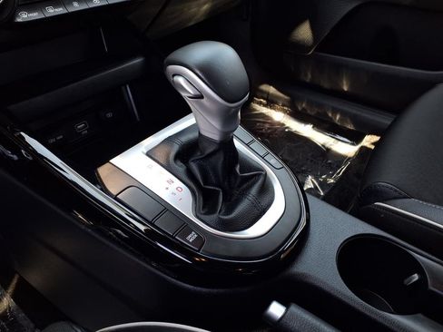 Certified 2023 Kia Forte GT-Line FWD image 18