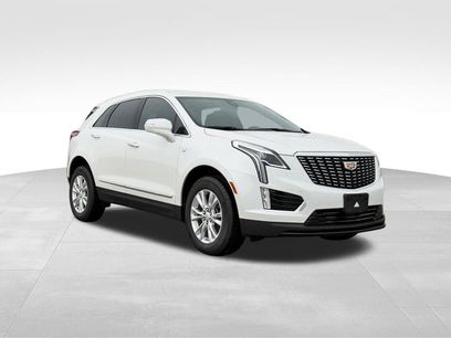 New 2025 Cadillac XT5 Luxury