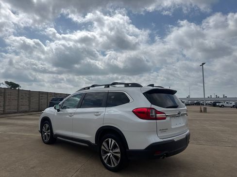 Used 2020 Subaru Ascent Limited w/ Popular Package #3 AWD/4WD image 16