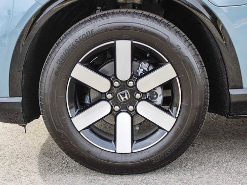 Certified 2026 Honda Prologue Touring image 9