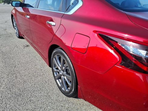 Used 2018 Nissan Altima 2.5 SR w/ SR Special Edition FWD image 16