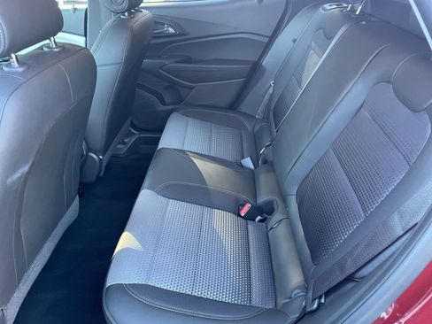 Used 2025 Chevrolet Trax LT image 22