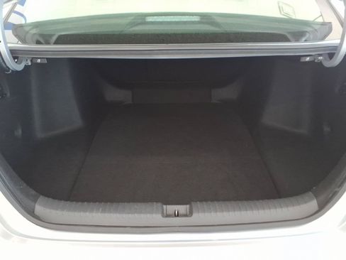 Certified 2024 Honda Accord EX image 18